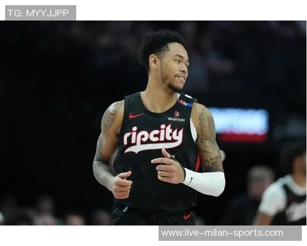 安芬尼西蒙斯回忆与利拉德CJ搭档经历助力普理查德磨合提升