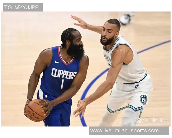 小卡上半场表现抢眼两分全中三分稍显失准罚球稳健贡献17分