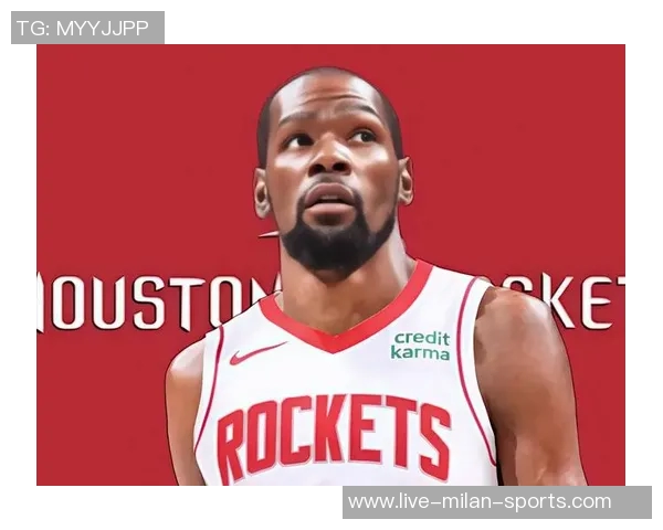 杜兰特场边轻松愉快与火箭助教艾维畅谈免战牌背后心态揭秘