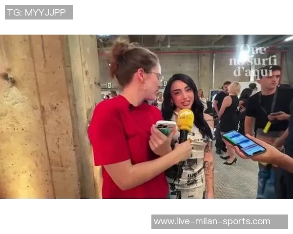 亚马尔与女友克罗地亚度假五分钟直升机之旅女友竟然晕机