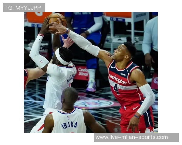 小卡激励龙狮球员继续拼搏明年再战期待重聚的信心与决心