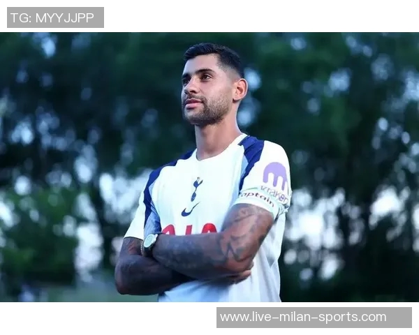 克里斯蒂全力参与训练营提升球队默契为新赛季做好充分准备