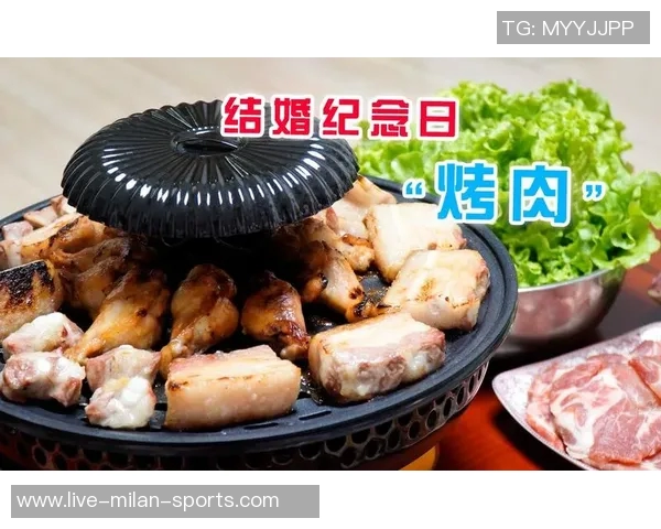 凯恩与妻子共享啤酒节欢乐时光为这一周的美好回忆添上完美句号 凯恩与妻子共享啤酒节欢乐时光为这一周的美好回忆添上完美句号