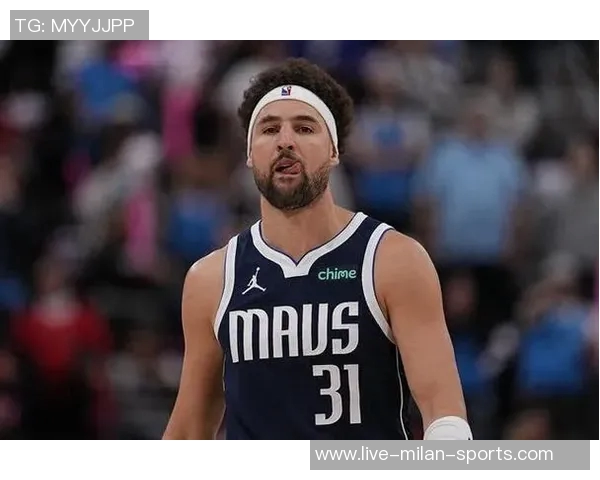 克莱状态起伏不定11投仅4中三分球命中率低迷仅得12分1板1助 克莱状态起伏不定11投仅4中三分球命中率低迷仅得12分1板1助