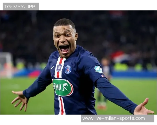 姆巴佩如风般迅捷连过数人一条龙破门展现超凡实力