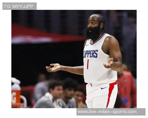 裁判报告确认哈登遭受犯规但球迷心中无奈与失望难以平复