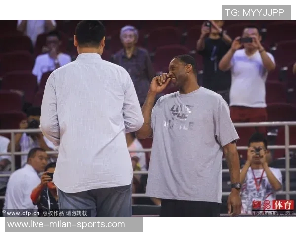 姚明在中国赛重聚老友期待与一哥探讨养老金话题 姚明在中国赛重聚老友期待与一哥探讨养老金话题