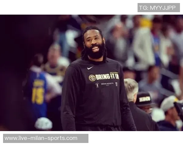 小乔丹与鹈鹕签约360万美元开启第18个赛季展现老将风采 小乔丹与鹈鹕签约360万美元开启第18个赛季展现老将风采